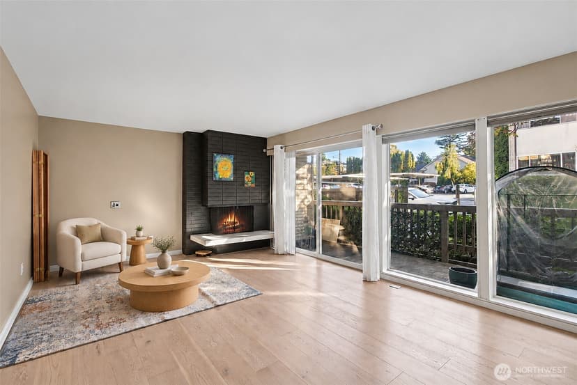 Property photo for 2500 81st Avenue SE #112, Mercer Island photo 4