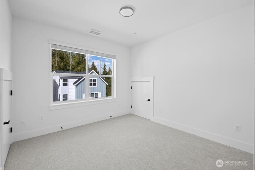 Property photo for 16 160th Place SE, Bothell photo 24