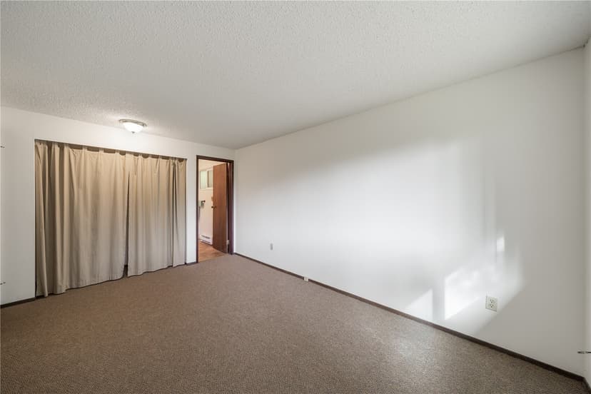 Property photo for 726 24th Avenue S, Seattle photo 19
