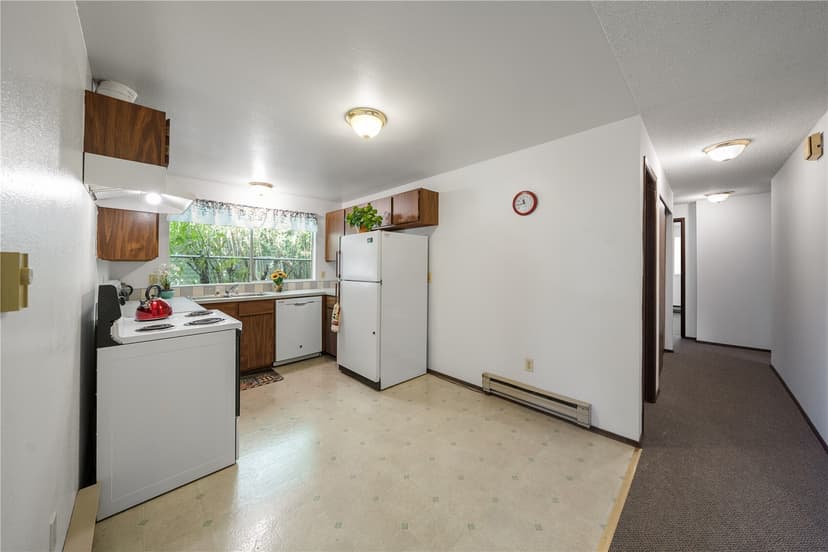 Property photo for 726 24th Avenue S, Seattle photo 4