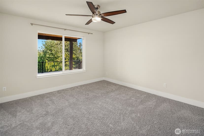 Property photo for 13024 137th Drive NE, Kirkland photo 23