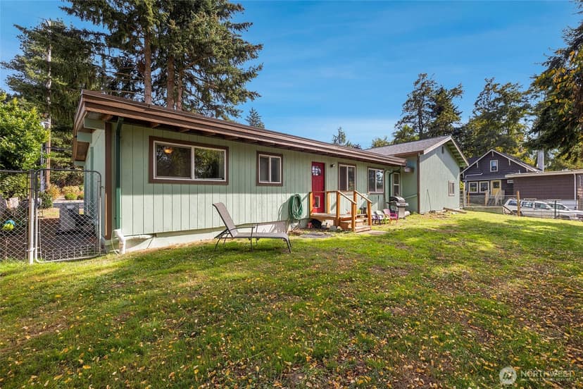 Property photo for 23303 100th Avenue SE, Kent photo 16