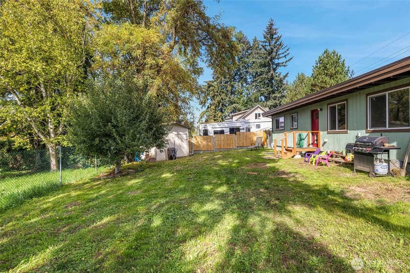 Property photo for 23303 100th Avenue SE, Kent photo 18