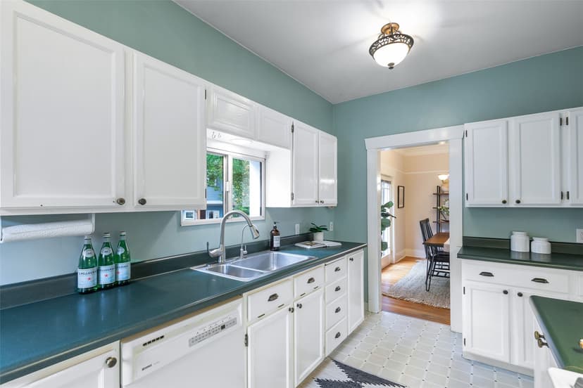 Property photo for 511 N 83rd Street, Seattle photo 13