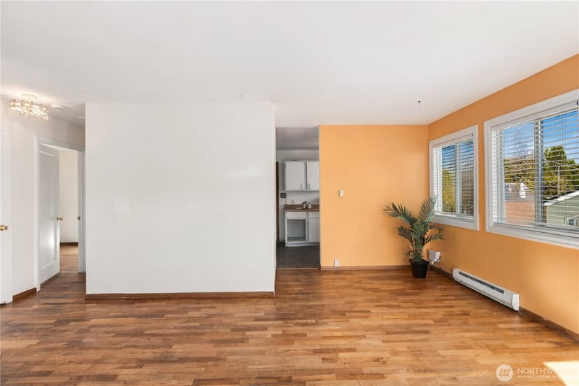 Property photo for 3016 SW Roxbury Street, Seattle photo 15