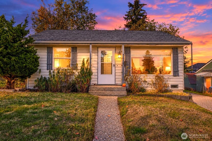 Property photo for 3016 SW Roxbury Street, Seattle