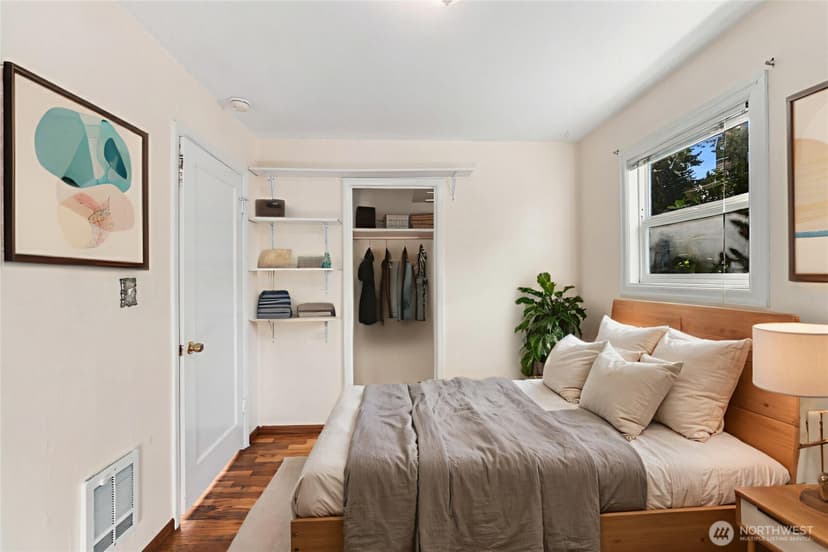 Property photo for 3016 SW Roxbury Street, Seattle photo 12
