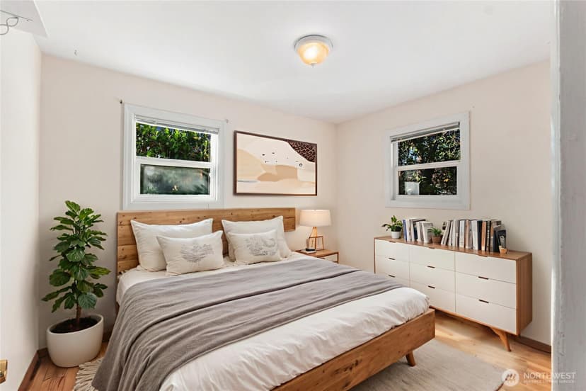 Property photo for 3016 SW Roxbury Street, Seattle photo 11