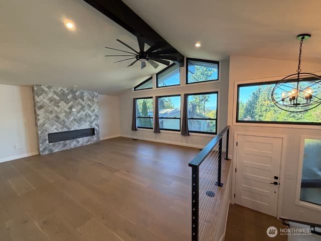 Property photo for 11721 NE 75th Place, Kirkland photo 4