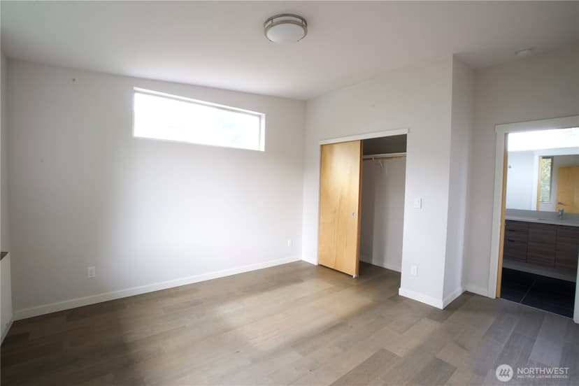 Property photo for 9109 Cyrus Avenue NW, Seattle photo 17