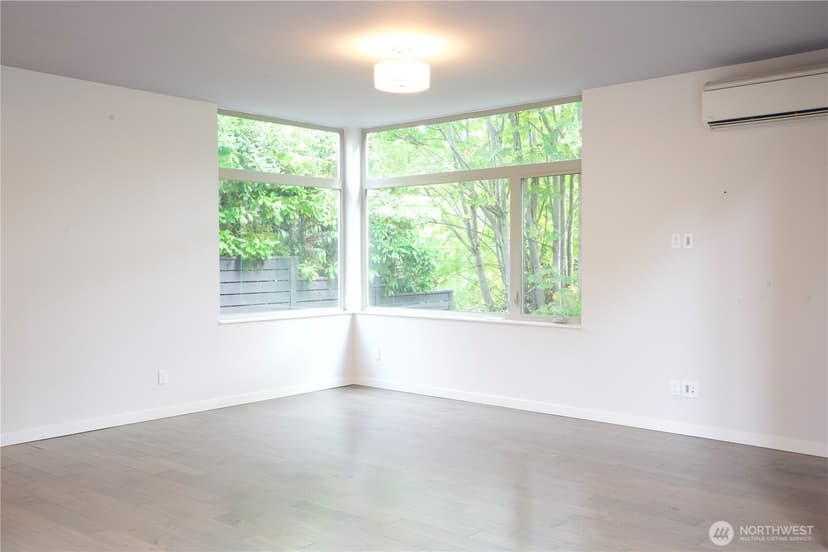 Property photo for 9109 Cyrus Avenue NW, Seattle photo 5