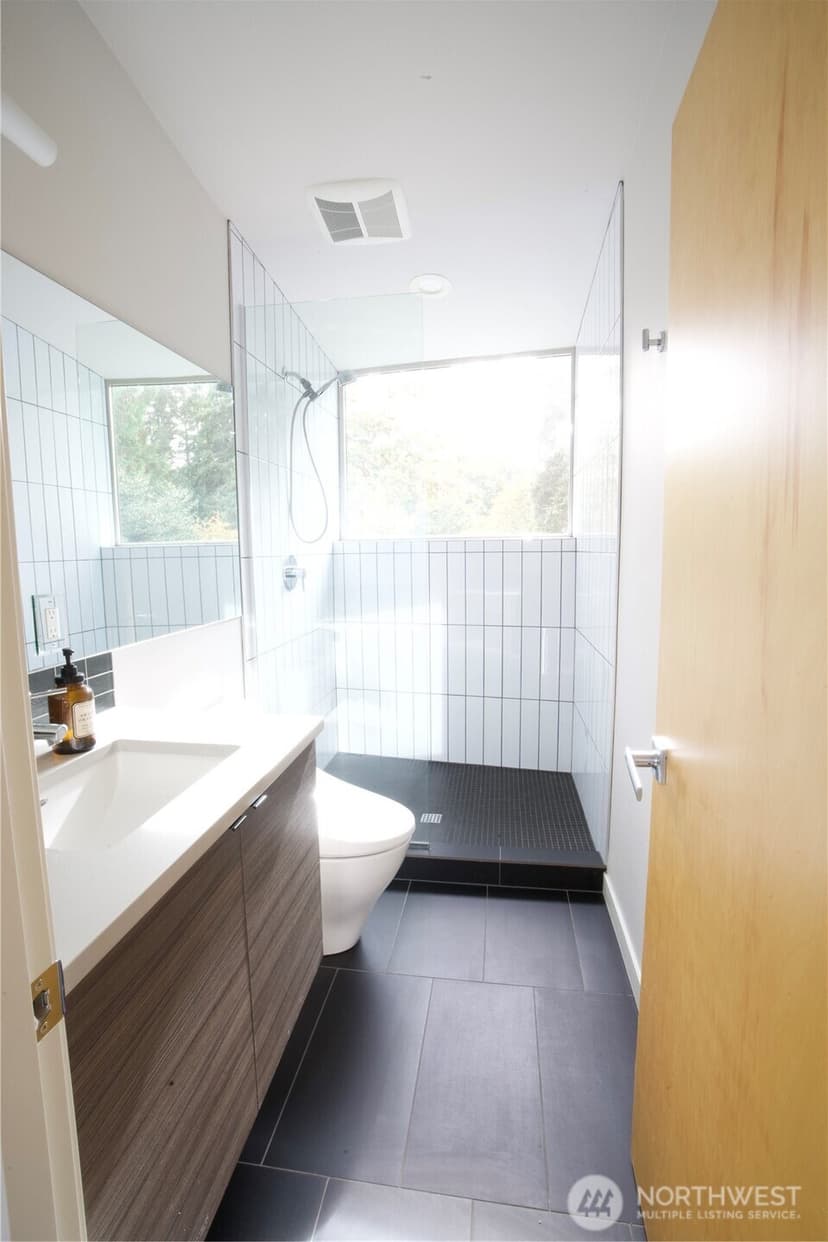 Property photo for 9109 Cyrus Avenue NW, Seattle photo 25