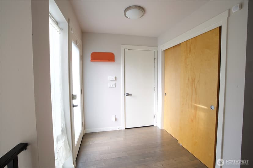 Property photo for 9109 Cyrus Avenue NW, Seattle photo 10