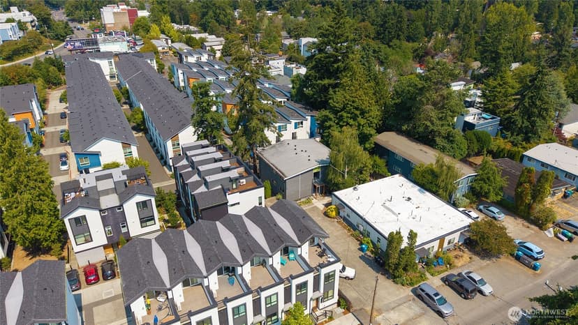Property photo for 2108 NE 85th Street, Seattle photo 12