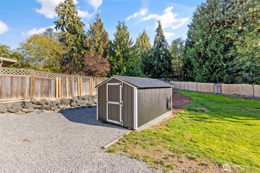 Property photo for 21001 92nd Street E, Bonney Lake photo 31