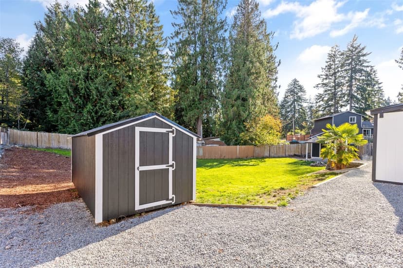 Property photo for 21001 92nd Street E, Bonney Lake photo 32