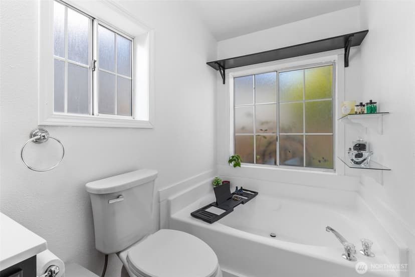 Property photo for 21001 92nd Street E, Bonney Lake photo 21