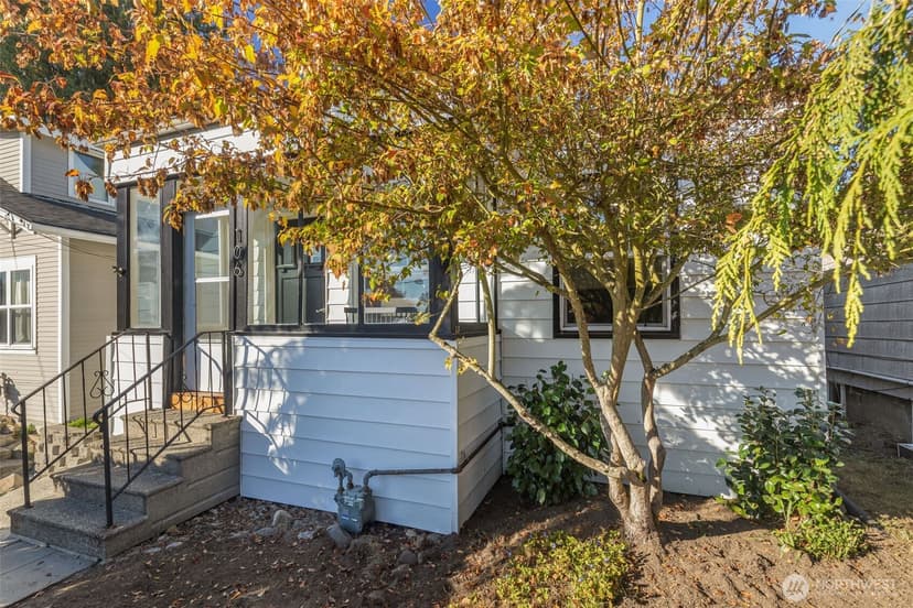Property photo for 106 NE 54th Street, Seattle photo 37