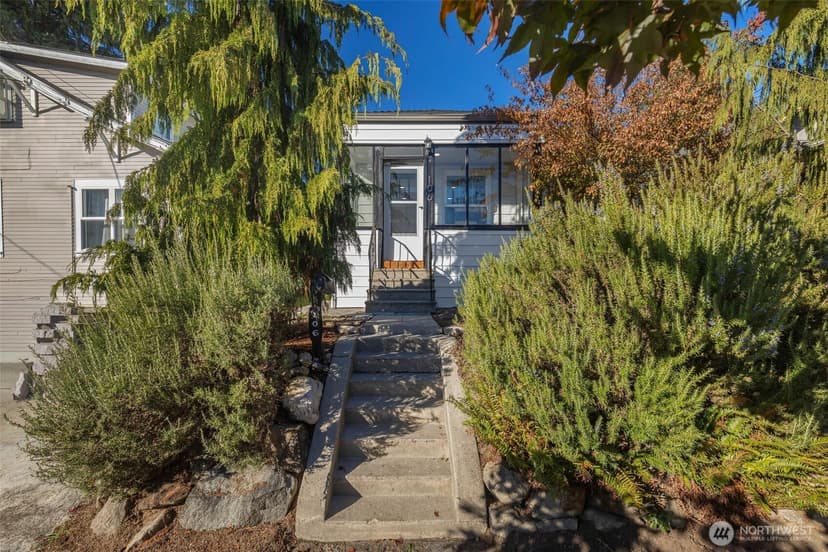 Property photo for 106 NE 54th Street, Seattle photo 34