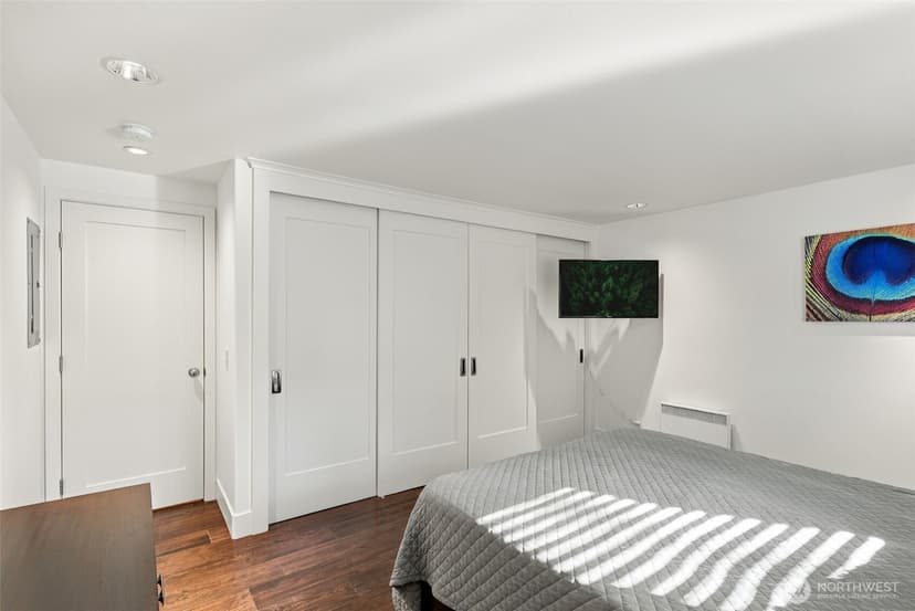 Property photo for 14527 NE 40th Street #G105, Bellevue photo 19