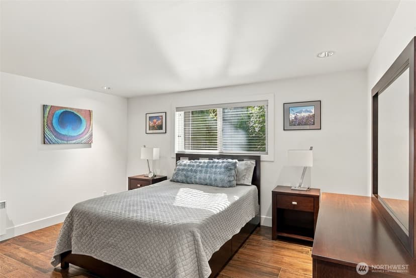 Property photo for 14527 NE 40th Street #G105, Bellevue photo 24
