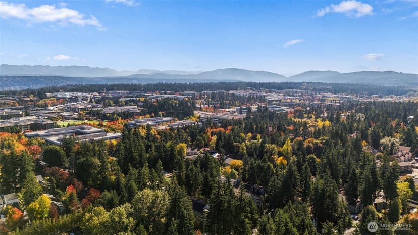Property photo for 14527 NE 40th Street #G105, Bellevue photo 39
