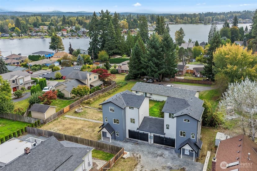Property photo for 11702 20th Street NE, Lake Stevens photo 3