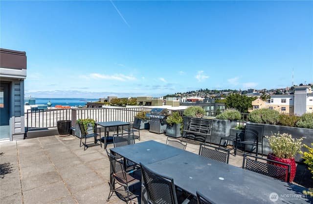 Property photo for 159 Denny Way #411, Seattle photo 2