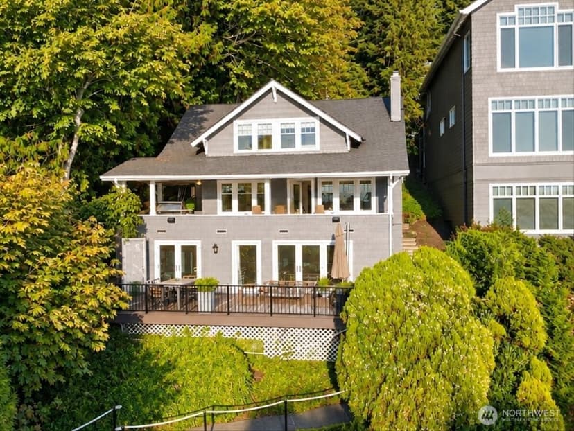 Property photo for 11545 Holmes Point Drive NE, Kirkland photo 22