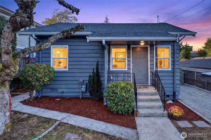 Property photo for 904 N 103rd Street, Seattle