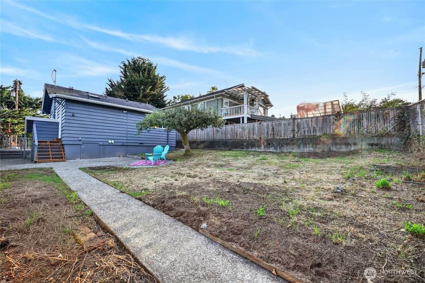 Property photo for 904 N 103rd Street, Seattle photo 20