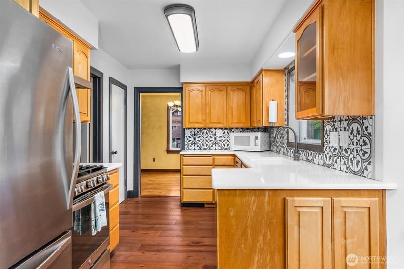 Property photo for 5002 6th Avenue, Tacoma photo 12