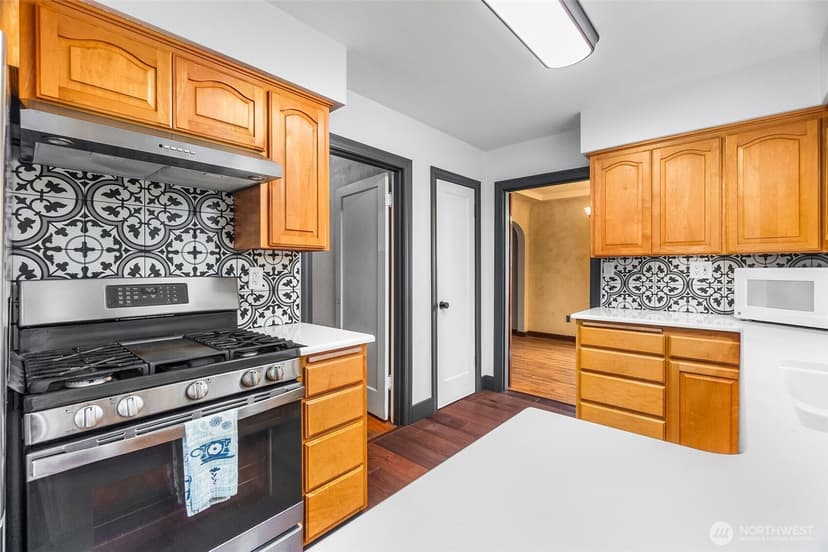 Property photo for 5002 6th Avenue, Tacoma photo 14