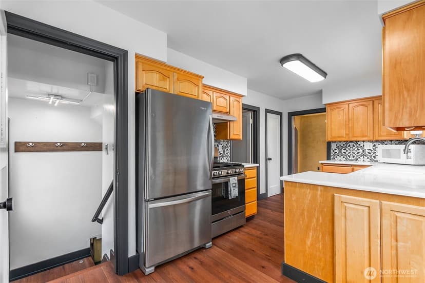 Property photo for 5002 6th Avenue, Tacoma photo 16