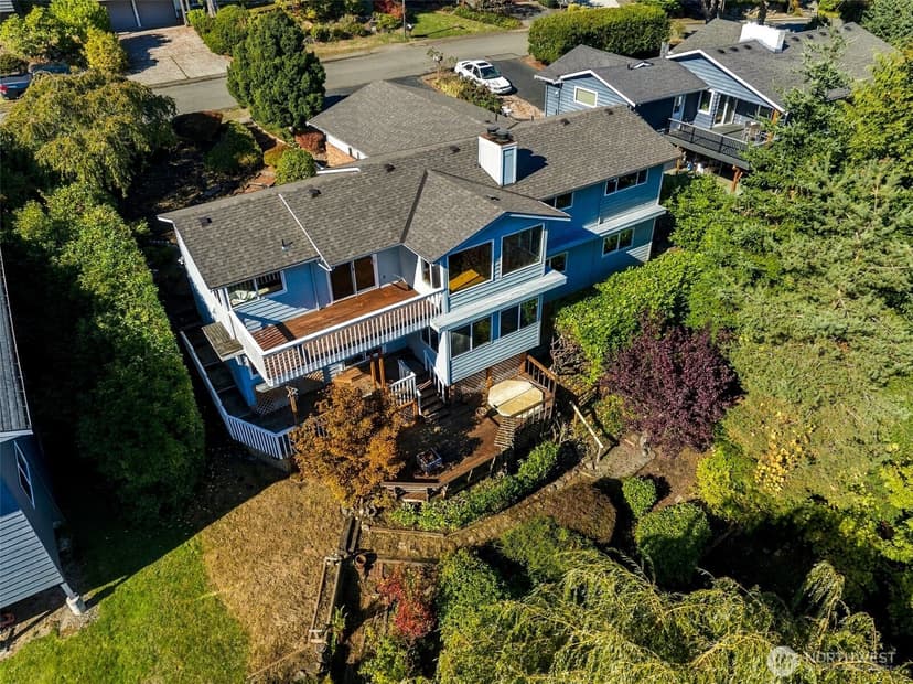 Property photo for 15862 36th Avenue NE, Seattle photo 33
