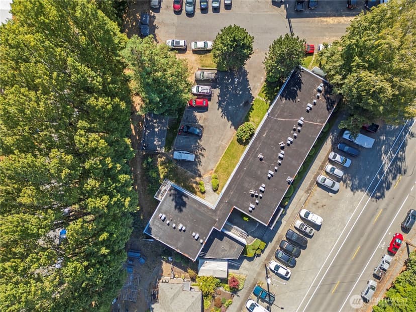 Property photo for 2600 Thorndyke Avenue W, Seattle photo 6