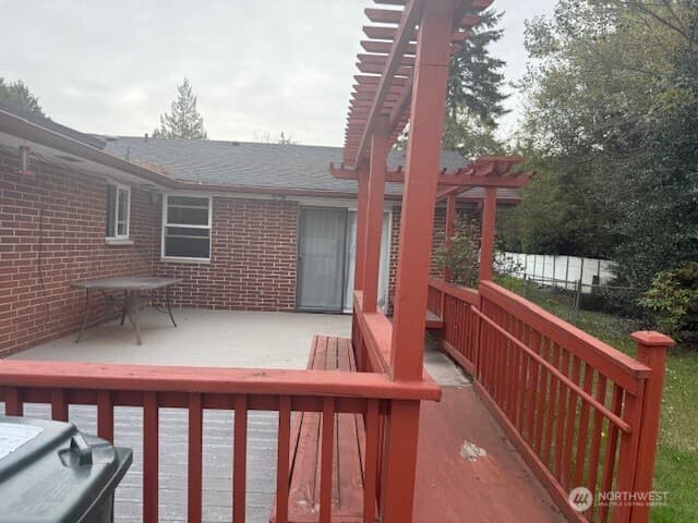 Property photo for 11605 SE 258th Street, Kent photo 2