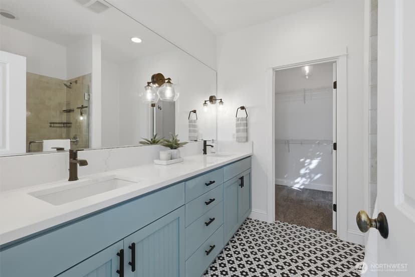 Property photo for 3000 SW Graham Street, Seattle photo 17