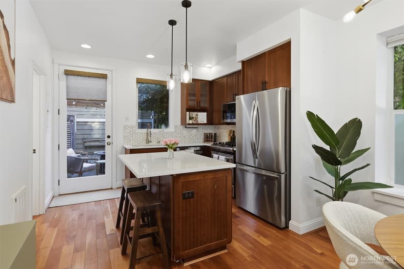 Property photo for 3000 SW Graham Street, Seattle photo 9