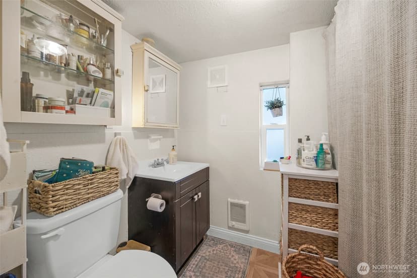 Property photo for 3852 Courtland Place S, Seattle photo 26