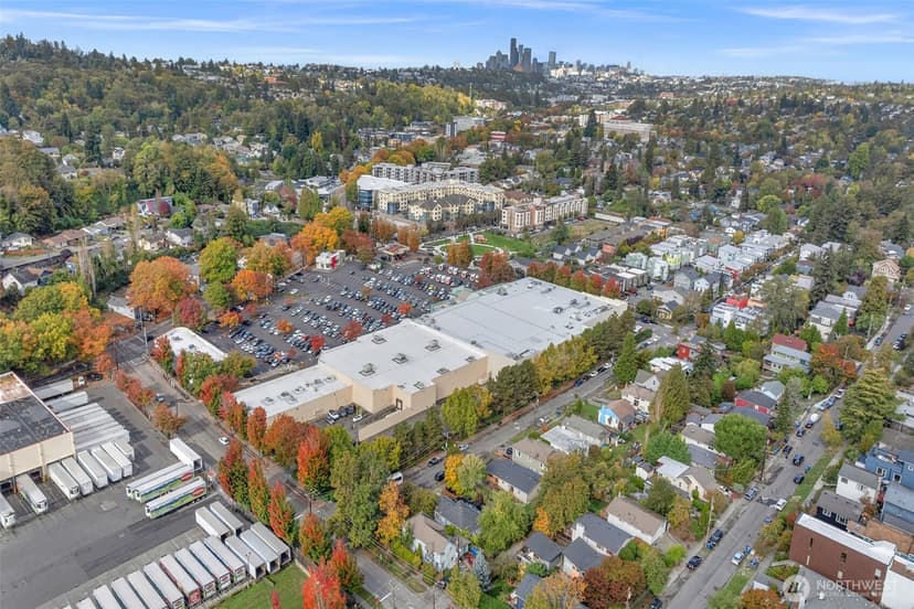 Property photo for 3852 Courtland Place S, Seattle photo 35