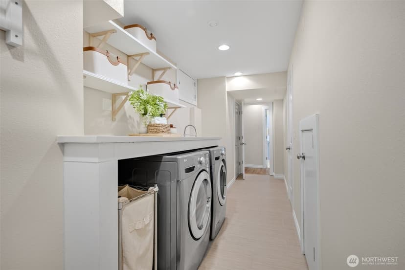 Property photo for 7301 53rd Avenue NE, Seattle photo 30