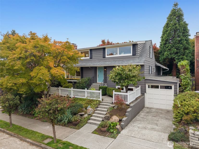 Property photo for 7301 53rd Avenue NE, Seattle photo 2