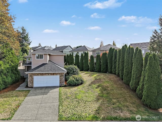 Property photo for 22727 SE 267th Place, Maple Valley photo 3