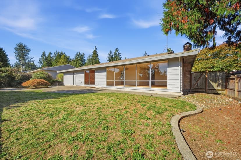 Property photo for 860 170th Place NE, Bellevue photo 21