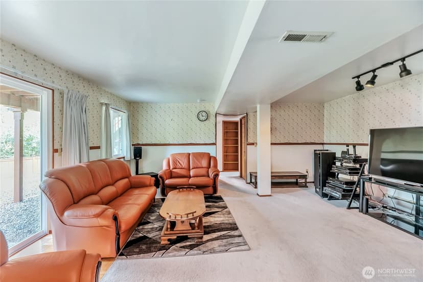 Property photo for 1006 S 23rd Street, Renton photo 17