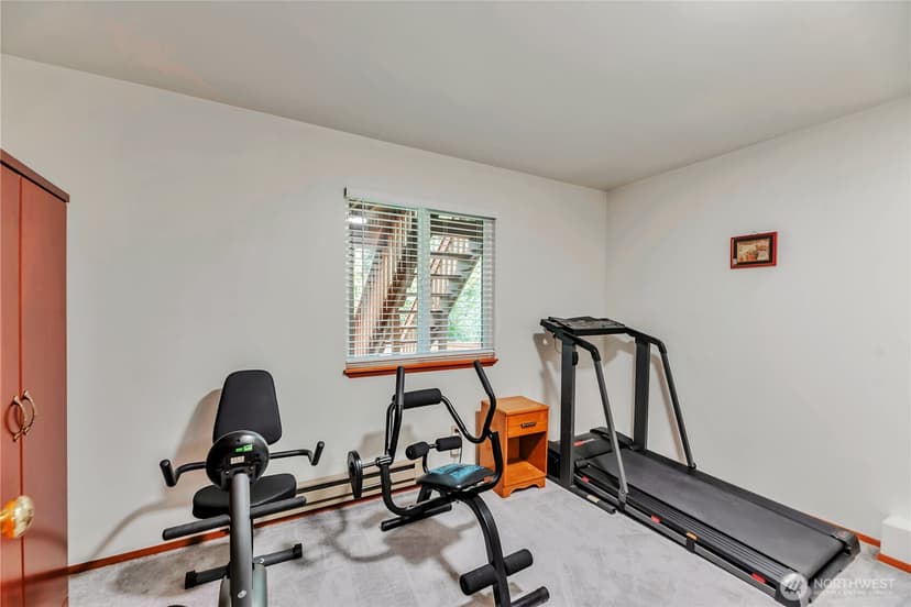 Property photo for 1006 S 23rd Street, Renton photo 14