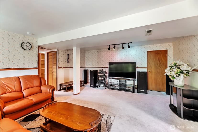 Property photo for 1006 S 23rd Street, Renton photo 18