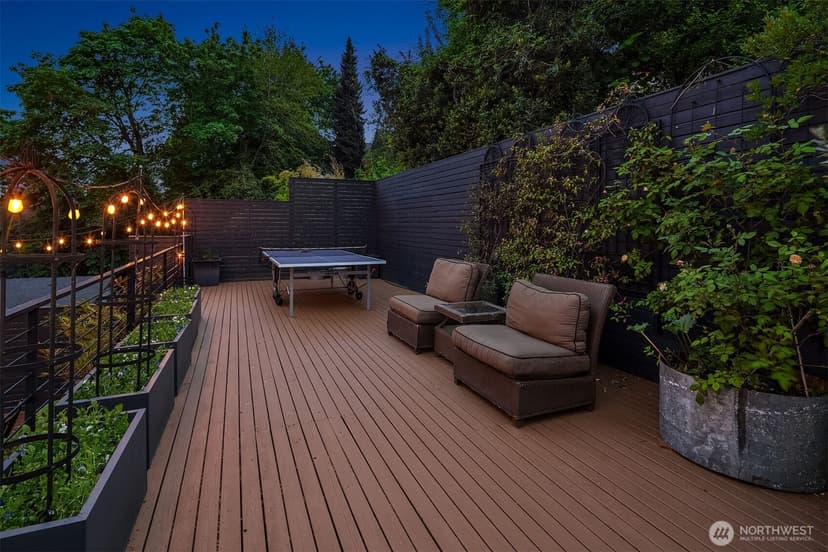 Property photo for 431 26th Avenue E, Seattle photo 32