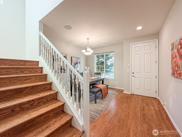 Property photo for 20220 84th Place NE, Bothell photo 5